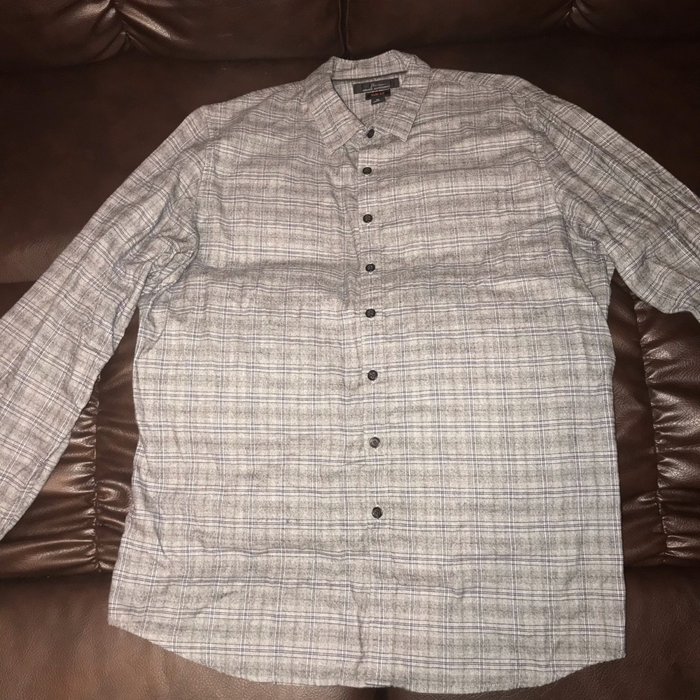 Men’s Button Down